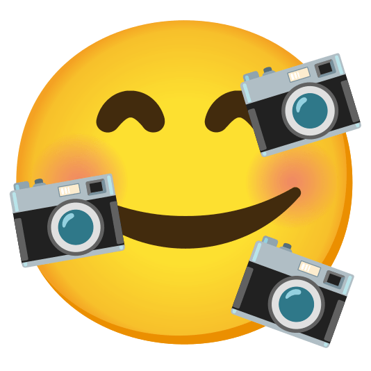 smiling_face_with_3_hearts-camera