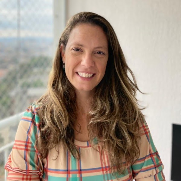 Ana Paula Guimarães