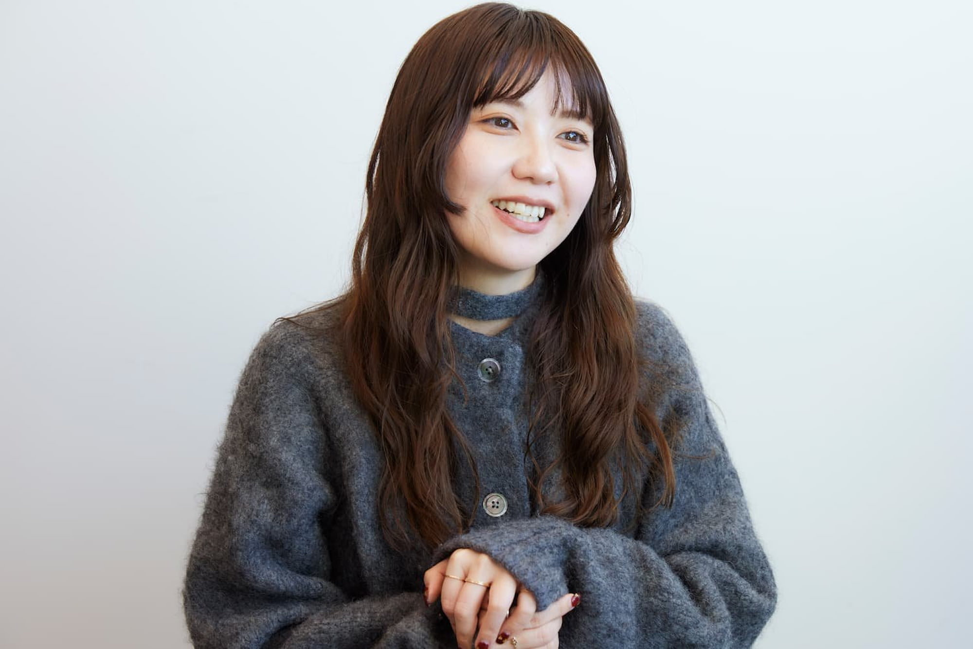 亀山 千尋 氏