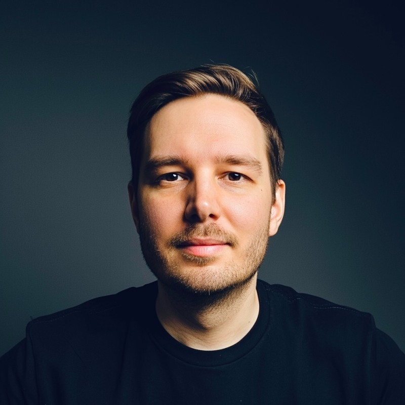  Patrick Löber
