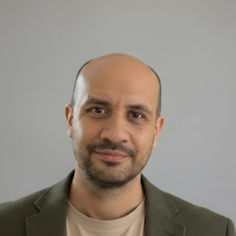 Erdem Demir img