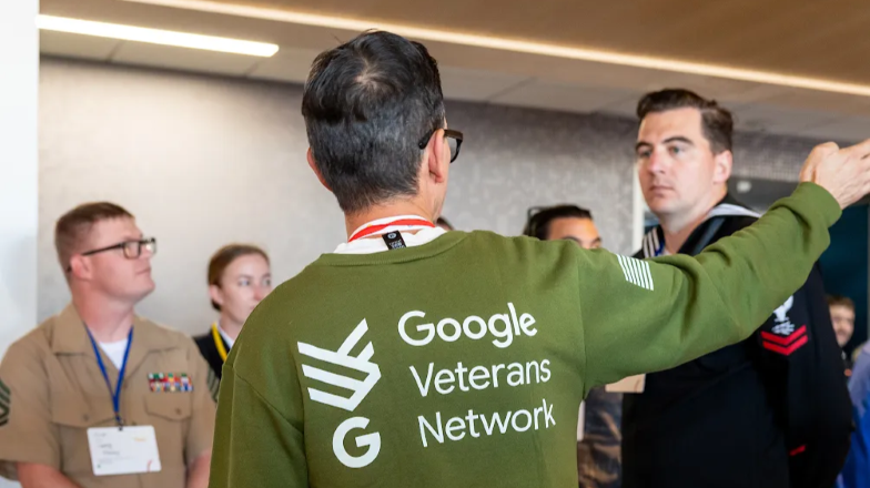 Google Veterans Network member with members of the military community