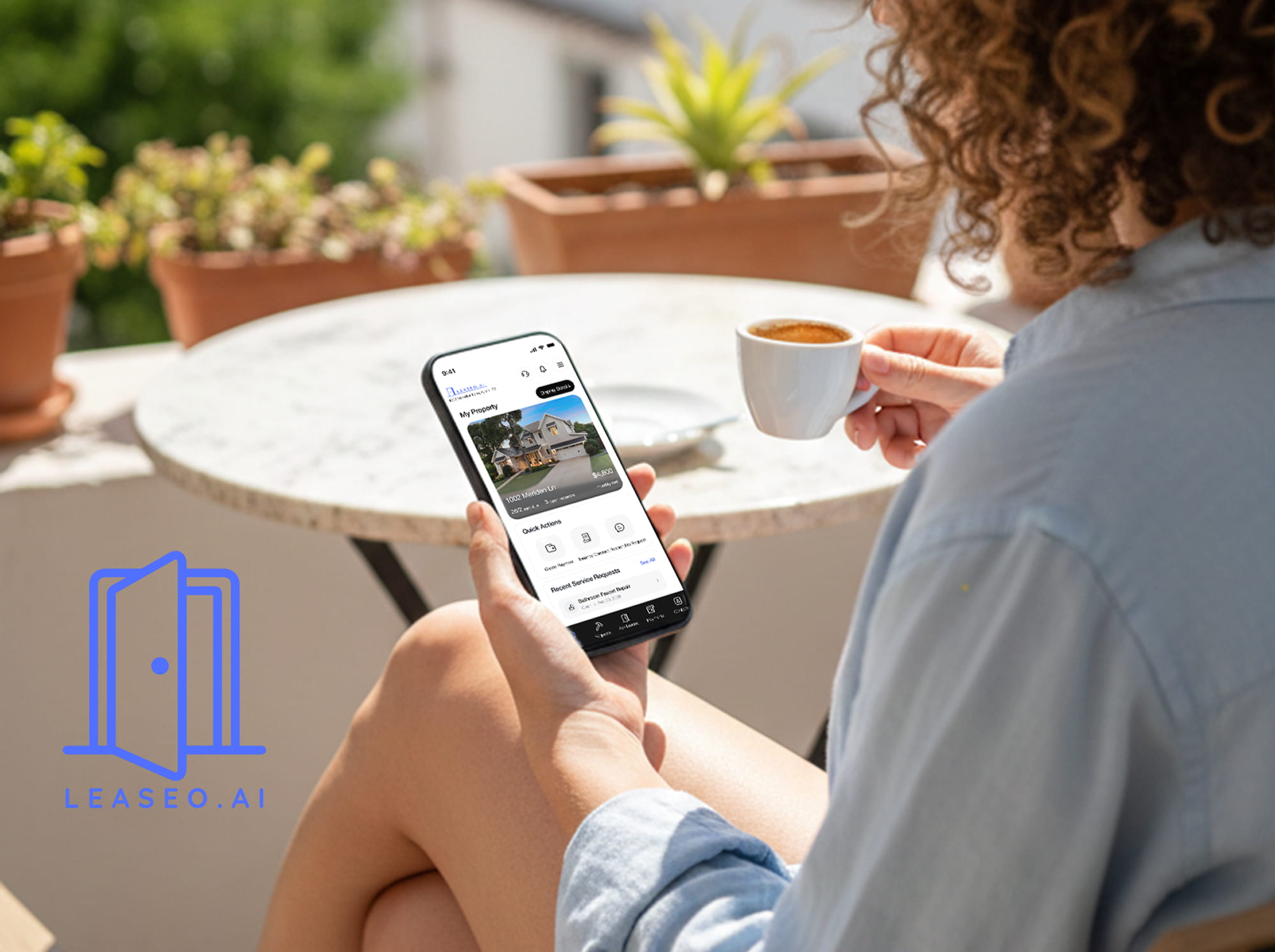 A woman using the Leaso app on her mobile