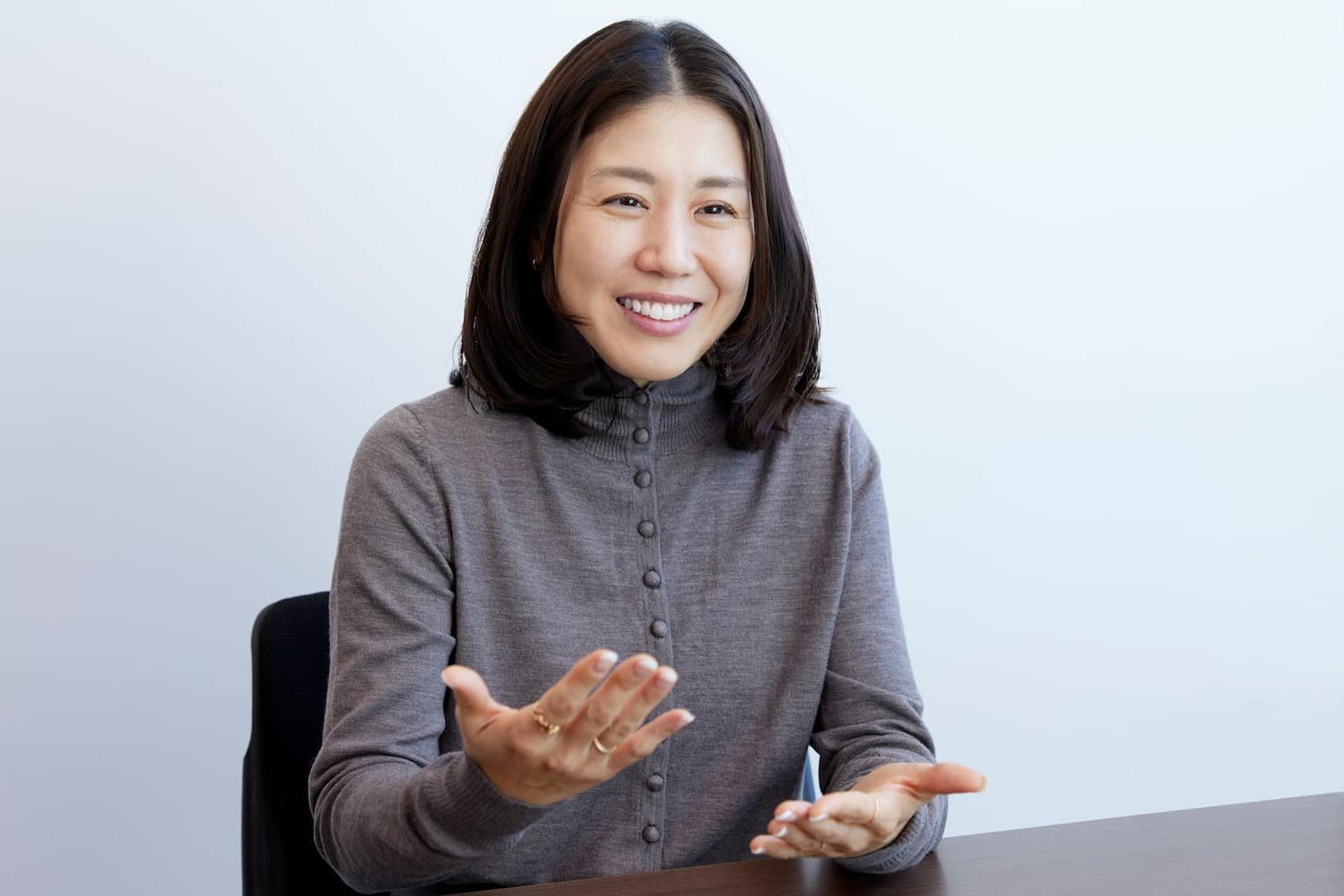 鈴木 知佳 氏
