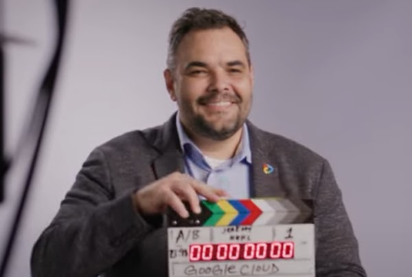 画面に表示された FORESITE Cybersecurity 副社長 Jeremy Hehl 氏