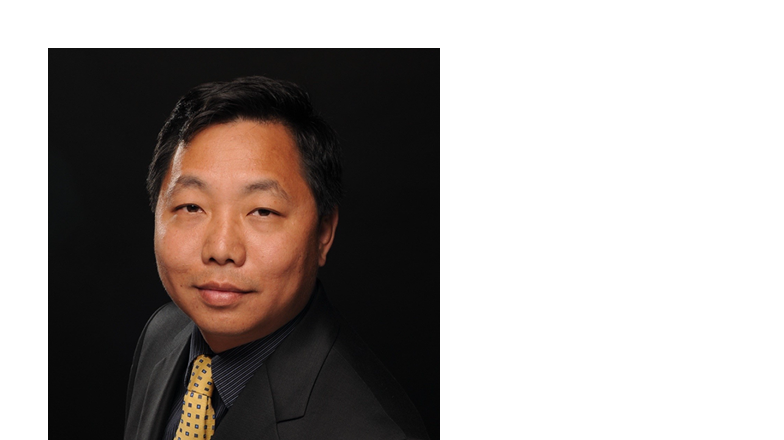 David Zhu headshot