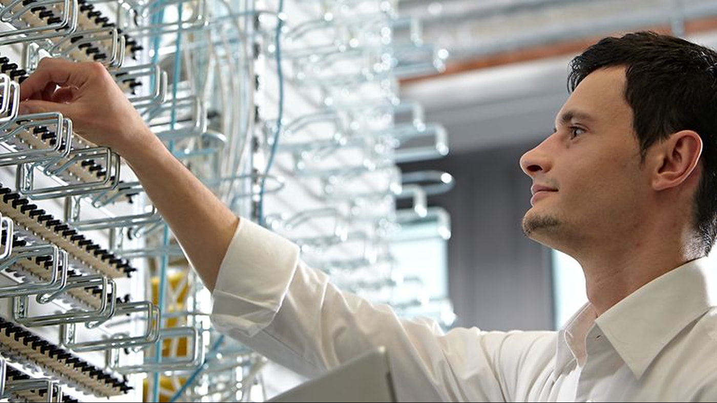 Deutsche Börse Group working at the exchange