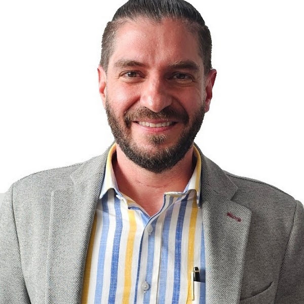Carlos Espinoza