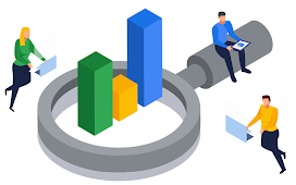 Uma lupa gigantesca com um gráfico de barras no meio. Um homem está sentado no cabo da lupa, enquanto outro homem está à direita, há também uma mulher à esquerda, usando computadores