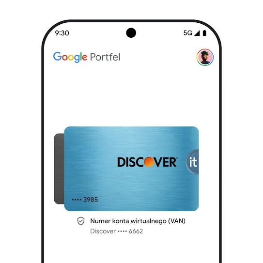 Ilustracja przedstawiająca ekran smartfona z otwartą aplikacją Portfel Google, w której widać obraz karty kredytowej z wirtualnym numerem konta oraz ikonę oznaczającą udaną i bezpieczną transakcję.