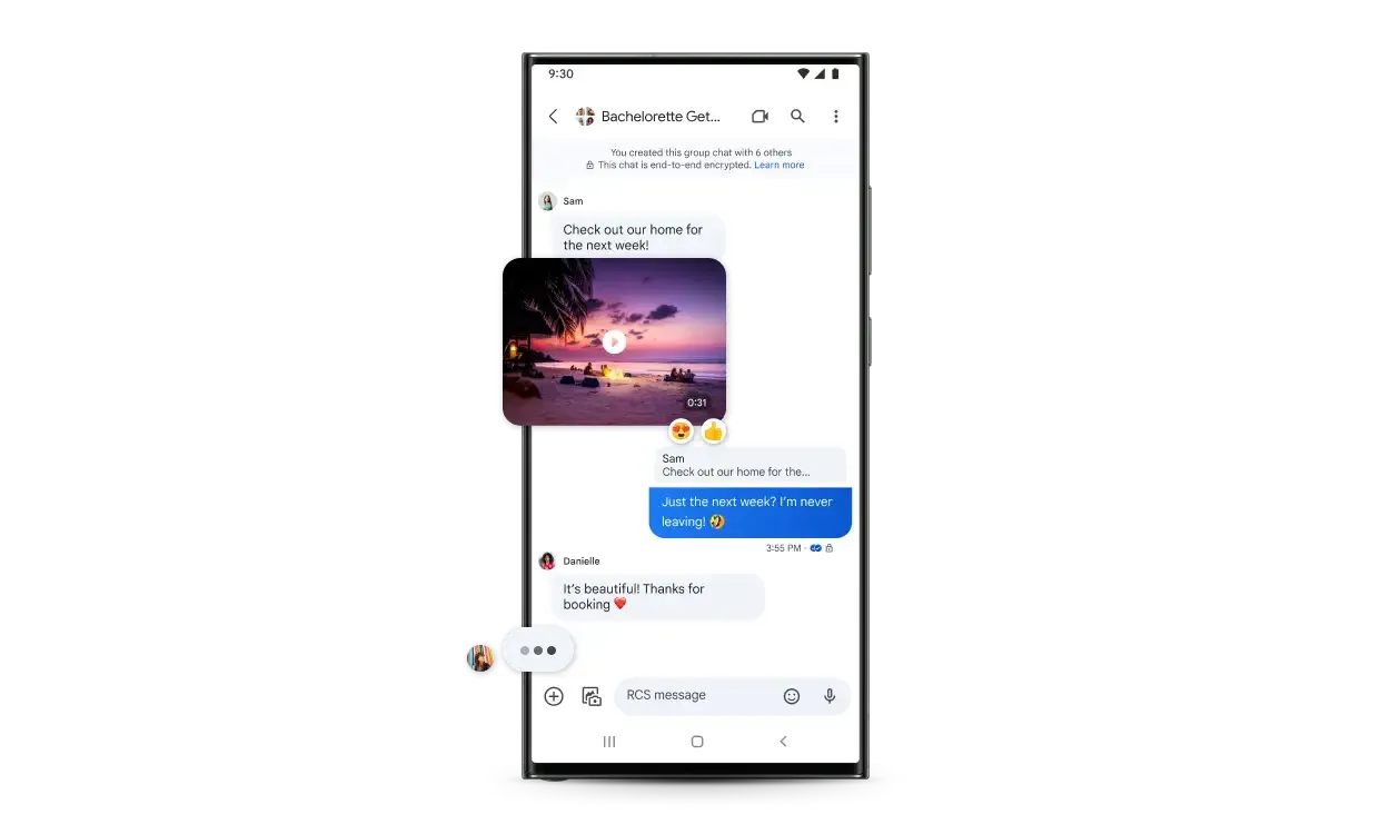 Un téléphone affiche le chat RCS avec des contenus multimédias en haute résolution, des indicateurs de saisie, des confirmations de lecture, etc.