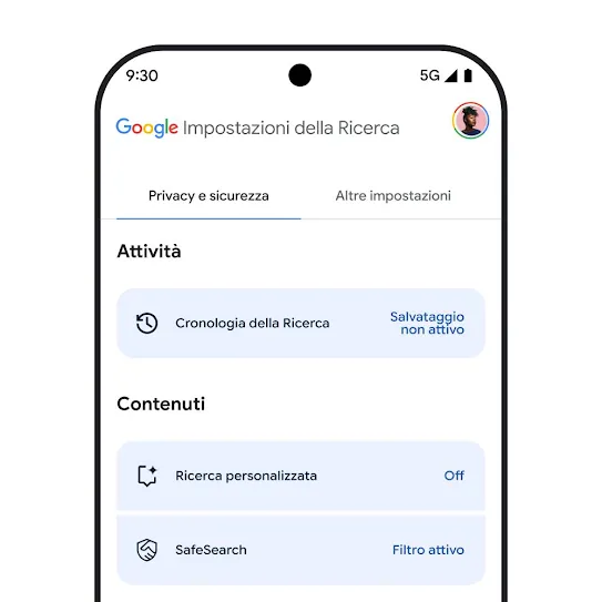 Immagine delle impostazioni della Ricerca Google sullo schermo di uno smartphone, incluse le impostazioni per la cronologia della Ricerca, la Ricerca personalizzata e SafeSearch.