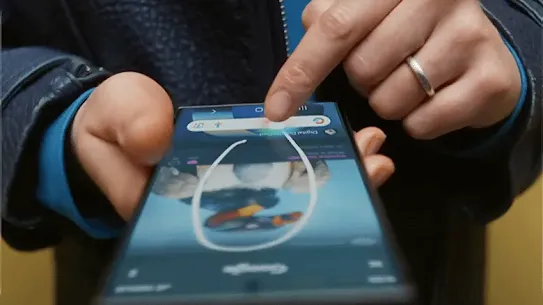Circle to search anything on your phone—without switching apps.