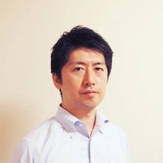 article-ykk-ap-person