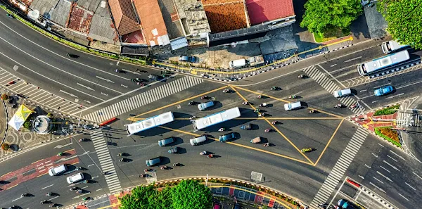 Real-time traffic alerts