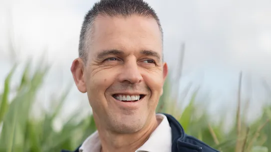 Jeroen de Schutter in a corn field