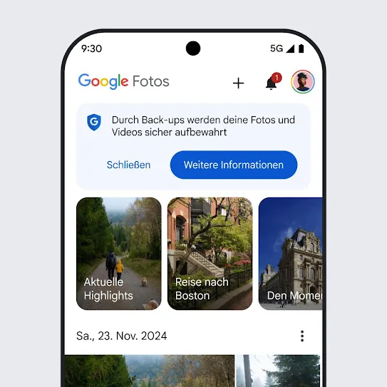 Ein Smartphone-Display mit geöffneter Google Fotos App. Die Meldung „Durch Backups werden deine Fotos und Videos sicher aufbewahrt.“ und ein Link zu weiteren Infos werden angezeigt.