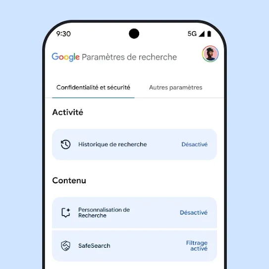Image des paramètres de Recherche Google sur l'écran d'un téléphone intelligent, y compris les paramètres de l'historique de recherche, de la personnalisation de la recherche et de SafeSearch.