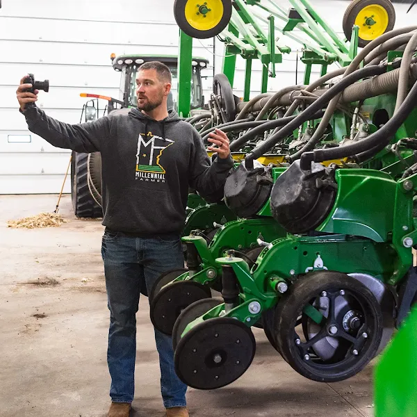 millennial-farmer-image-hr.webp