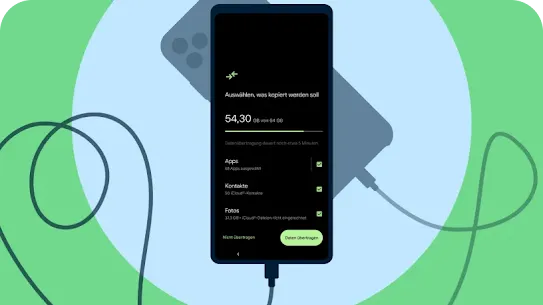 Smartphone zeigt auf Display Daten, die auf ein Android-Gerät übertragen werden sollen