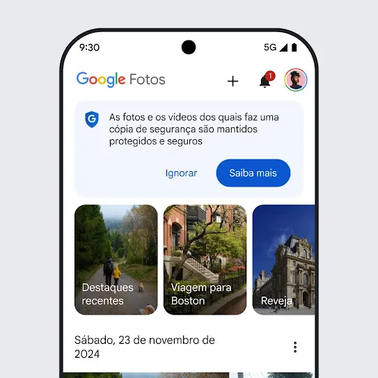 Imagem do ecrã de um smartphone com o Google Fotos aberto, a apresentar a mensagem de segurança "As fotos e os vídeos dos quais faz uma cópia de segurança estão protegidos e seguros" com um link para saber mais.
