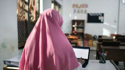 video cover image - Indonesia: Gemini Academy story - Setiap hari jadi tak terbatas