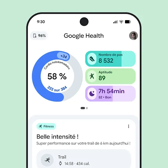 Image d'un écran de smartphone avec l'appli Google&nbsp;Health ouverte, qui affiche le récapitulatif d'un entraînement.