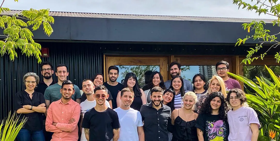 A group photo of Oliver Pets team