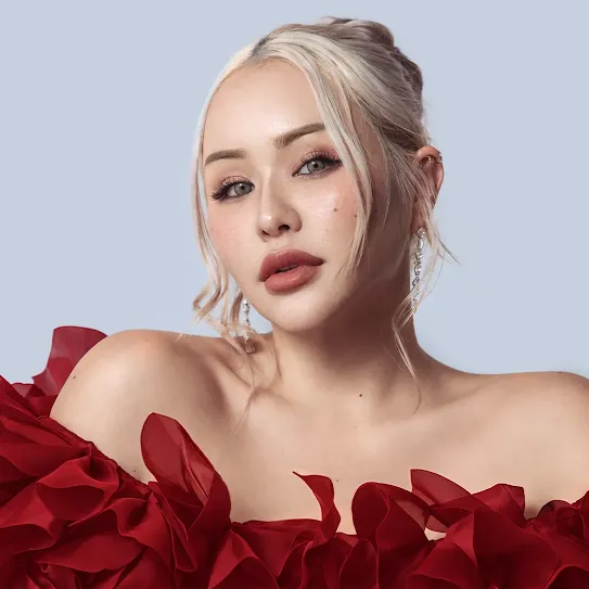 1x1-website-マリリン-1008修正.webp