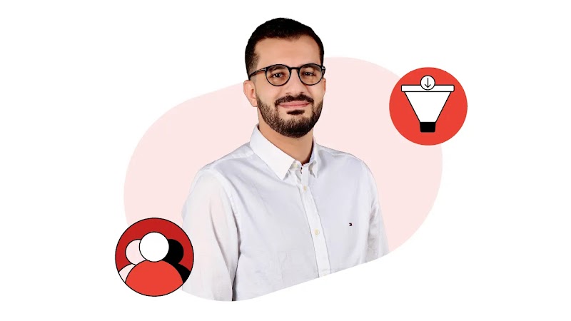 Portrait of Ahmed Osman, Director of Growth Marketing for Property Finder in the Middle East and North Africa, smiling in glasses and a white shirt. Surrounding him are icons of a crowd and a sales funnel.