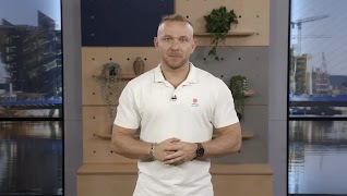 Chwyć kawę i zobacz, jak AI zmienia zasady gry w budowaniu marki!