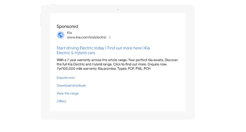 A sponsored search result for kia.com. The title link reads: “Start driving Electric today, Find out more here, Kia Electric & Hybrid cars”. The snippet focuses on the warranty offered for their whole range and includes CTA’s. Below, four sitelinks.