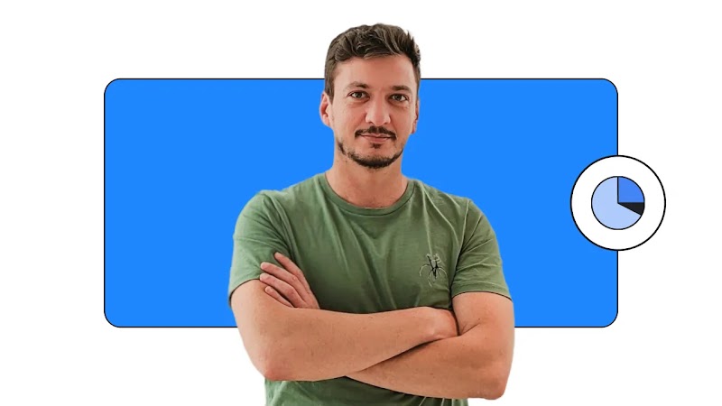 Headshot of Rami Denno, Industry Manager at Google, in an olive-green t-shirt, standing with his arms crossed in front of a rectangular bright blue background, with a small pie chart graphic to the right.
