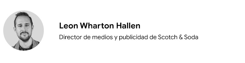 Foto del rostro de Leon Wharton Hallen, director de medios y publicidad de Scotch & Soda. Hallen es de piel clara y tiene cabello castaño corto y de punta. Lleva una chaqueta con solapa y una camiseta negra de cuello redondo.