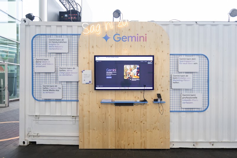 Die Gemini Demo auf der Google Haus Tour wird abgebildet.