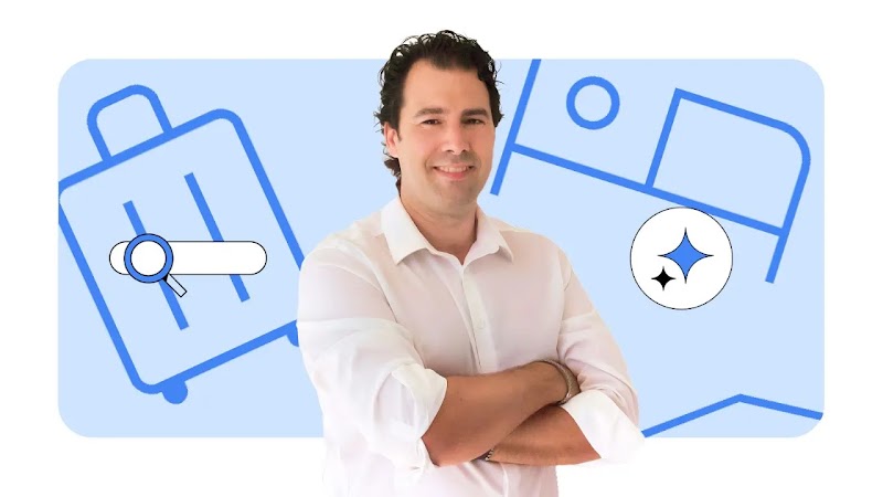 José Luis Aranda, CMO de Meliá, con camisa blanca y pelo negro corto, sonríe con los brazos cruzados sobre un fondo azul. Detrás gráficos vectoriales combinan una maleta y una cama con un buscador y el símbolo de IA, reflejando la innovación tecnológica en el sector hotelero.