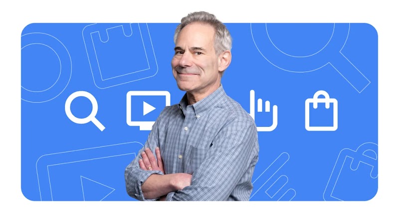 Foto de David Edelman, autor de éxito, asesor ejecutivo y profesor en la Harvard Business School. Aparece de hombros para arriba sobre un fondo azul con iconos de Internet. Tiene la piel clara y el pelo canoso, y lleva una camisa de cuadros en azul claro. 