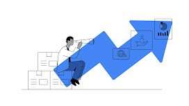 Una persona dalla pelle scura e dai capelli corti e ricci, in blazer e pantaloni, siede su una pila di scatole pronte per la spedizione e scruta con un telescopio le tendenze, come le partnership globali con i clienti, che daranno forma al futuro del mark