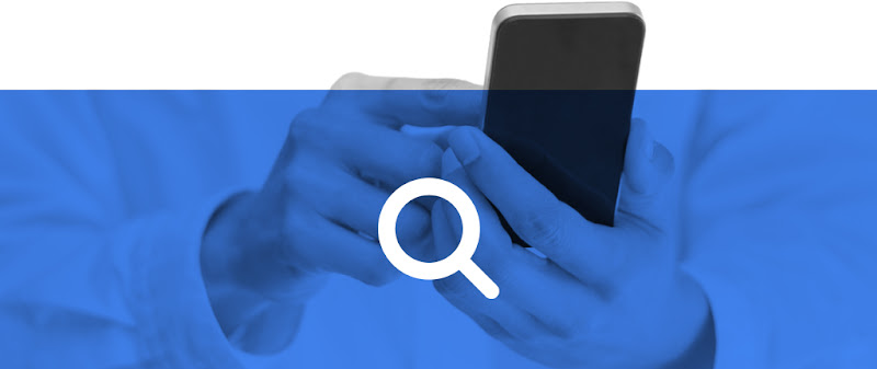A person using his mobile phone for search