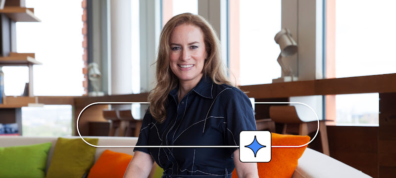 Ein Foto von Debbie Weinstein, Präsidentin von Google für Europa, den Nahen Osten und Afrika. Über dem Foto liegt eine illustrative Grafik mit der Google-Suchleiste und dem Gemini-Symbol.