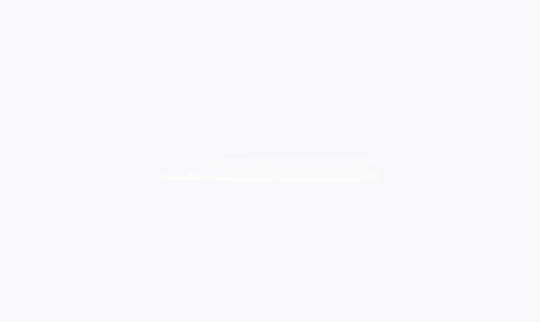 Una demostración estilizada de la interfaz de Nano Banana Pro en Google Ads, que muestra la generación de imágenes de productos profesionales y de alta calidad a partir de un mensaje de texto.