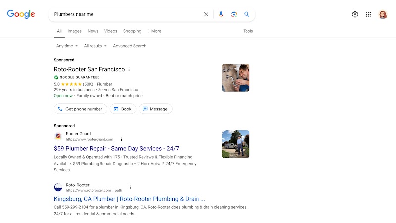 Google search results for “Plumbers near me,” showing sponsored listings for Roto-Rooter and Rooter Guard.