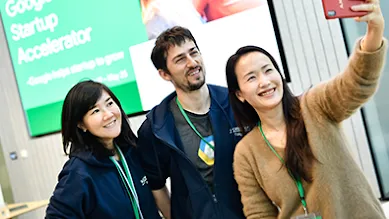 The Baobab team takes a selfie in front of the Google for Startups Accelerator