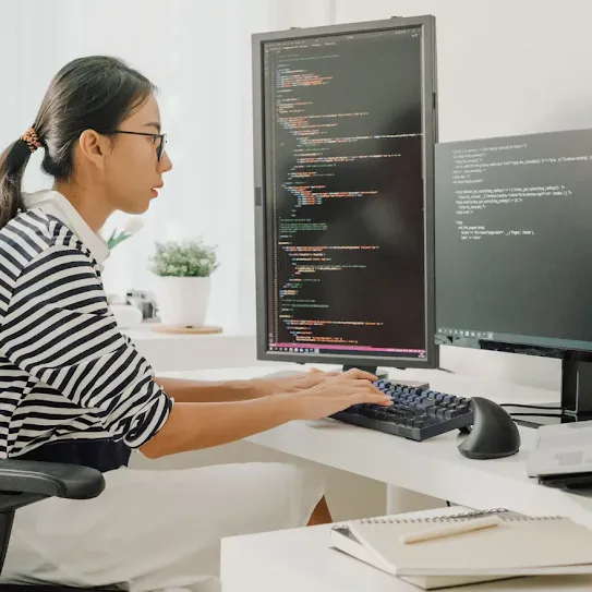cybersecurity-hero-in