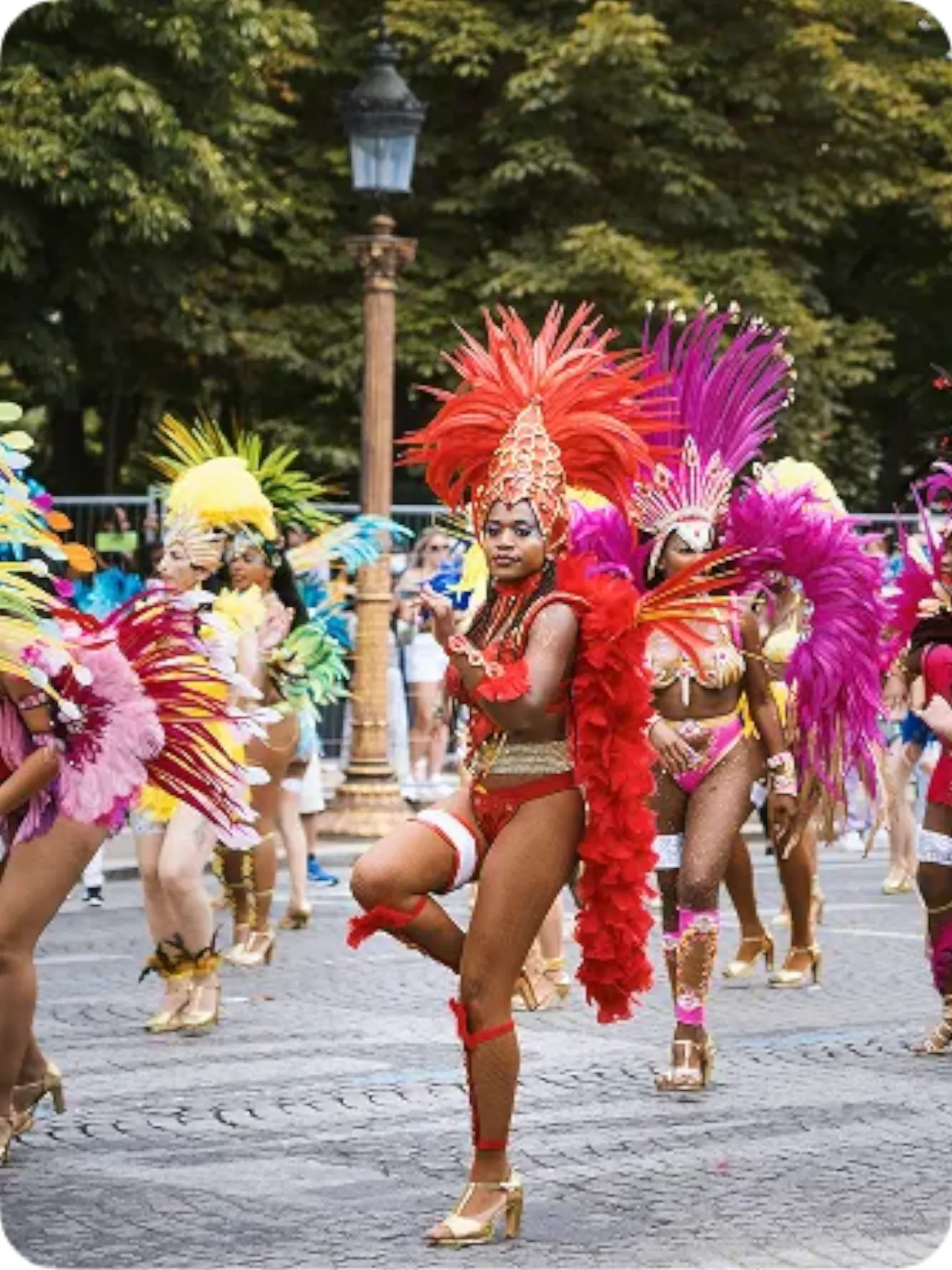 Street parade and venue crowd representing Waze Event Partners stadium traffic management