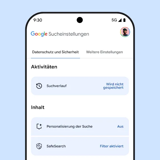 Einstellungen der Google Suche werden auf einem Smartphone angezeigt, darunter Einstellungen für Suchverlauf, Personalisierung der Suche und SafeSearch