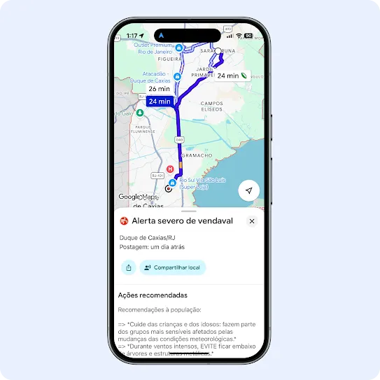 Uma tela de celular mostrando um trajeto de navegação do Google Maps entre Cáceres e Madri. O mapa destaca uma rota em azul para motoristas, e abaixo do mapa um banner vermelho de aviso exibe a mensagem "A rota pode ser afetada por um incêndio grave".