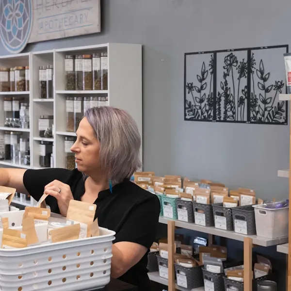 euphoric-herbals-apothecary-image-hr.webp
