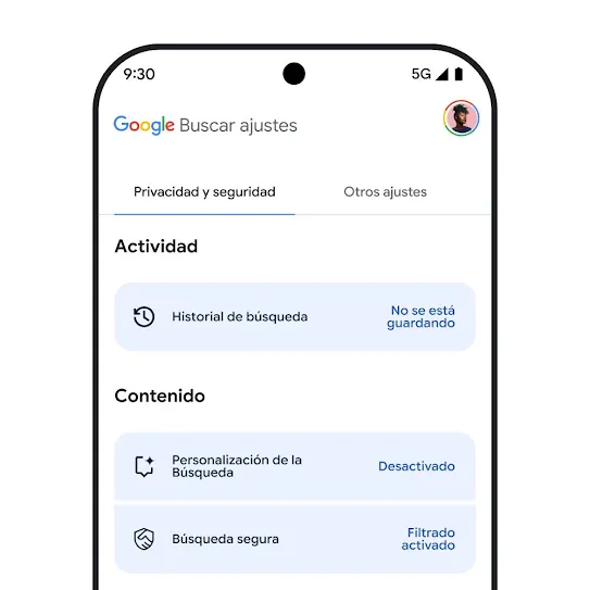 Imagen de la pantalla de un smartphone con los ajustes de la Búsqueda de Google, incluidos los ajustes de Historial de la Búsqueda, Personalización de la Búsqueda y Búsqueda Segura.