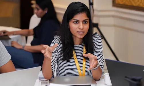  Growth Academy Women in AI overlap img 1